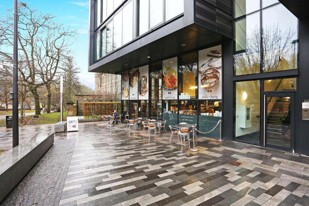 Ferienwohnung Altido Modern 2Bed With Free Parking In The Iconic Quartermile Edinburgh Exterior foto